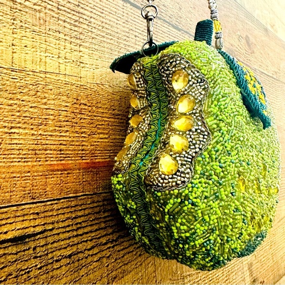 Mary Frances Unique Apple A Day Beaded Purse - Picture 6 of 13